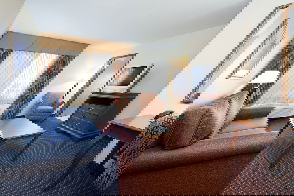 Holiday Inn Express Hotel & Stes Salt Lake City-Airport East, An IHG Hotel - thumb 2