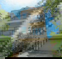 Spacious Kemah Boardwalk Townhome - Accommodation Los Angeles