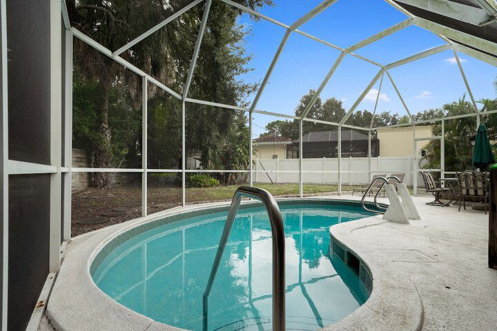 Harbor Paradise Home Four Bedroom Home - thumb 1