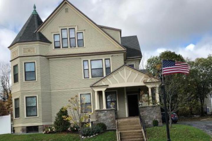 Penley House Bed & Breakfast - thumb 0