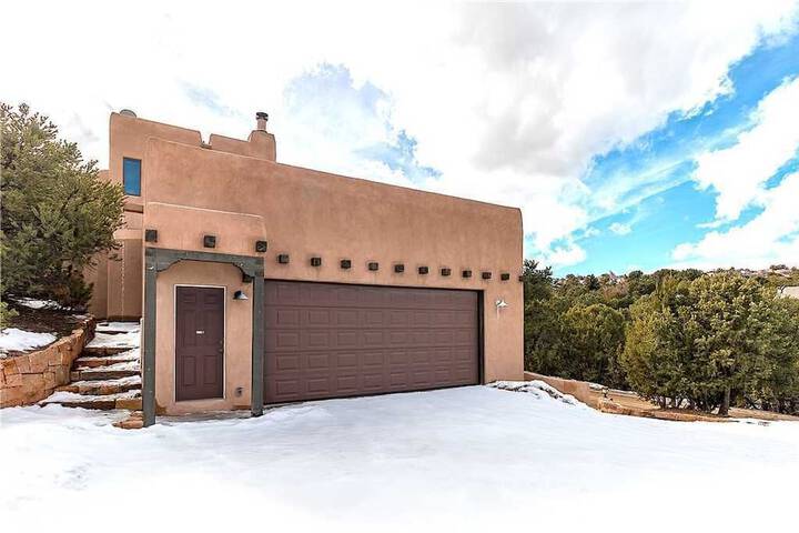 Casa De Paz Four Bedroom Home - thumb 1