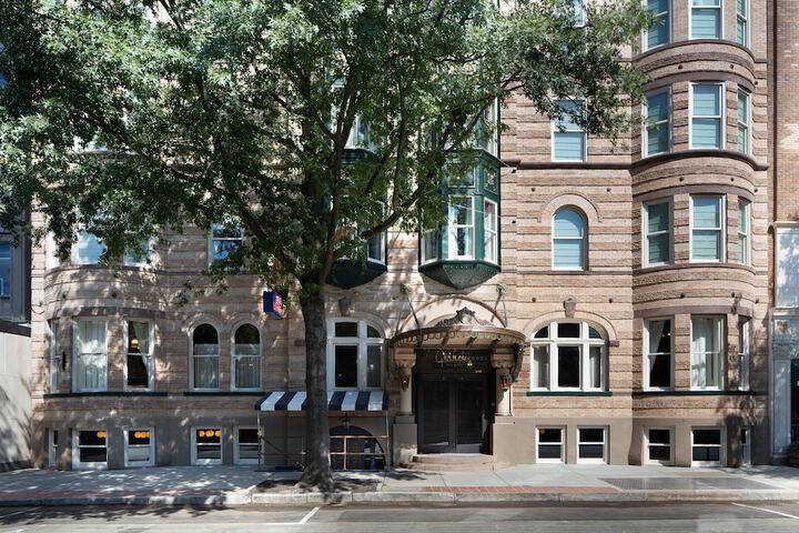 Graduate New Haven - thumb 6