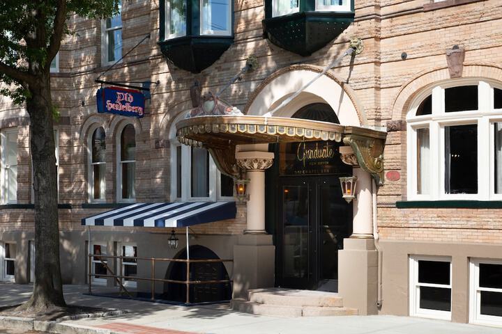 Graduate New Haven - thumb 3