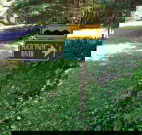 Mt. Baker Lodging Cabin 50 - Hot Tub WiFi Sleeps 8 by MBL - Accommodation Los Angeles