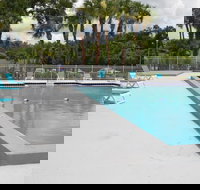 Remington Inn And Suites - Accommodation Los Angeles