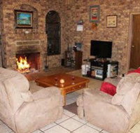 Ashley Mountain - Accommodation Los Angeles