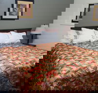 Colonial West Motel - Accommodation Los Angeles