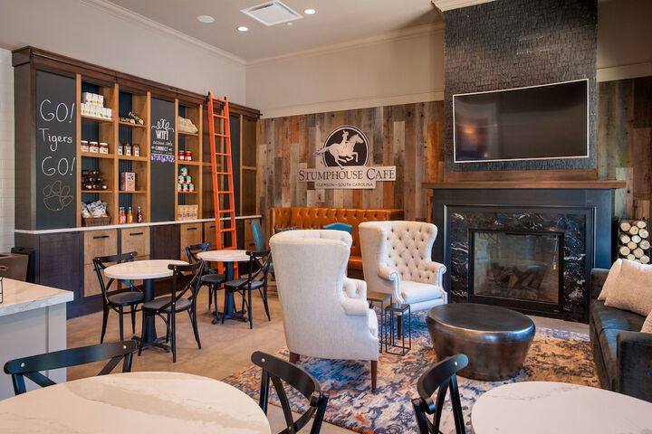 The Inn At Patrick Square - thumb 2