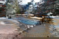 Silvermill Lodge 1 Bedroom Apartment by Key to the Rockies