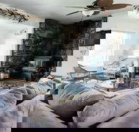 Hillside Cottage Retreat - Accommodation Los Angeles