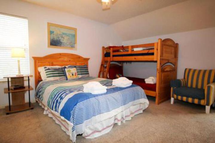 375 Sea Bass Three Bedroom House - thumb 2