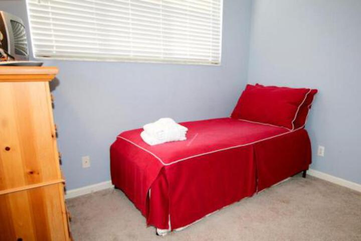 375 Sea Bass Three Bedroom House - thumb 3