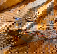 Lumberjack Lodge - Accommodation Los Angeles