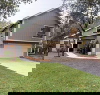 Beautiful Home In The Woodlands Best Location - Accommodation Los Angeles