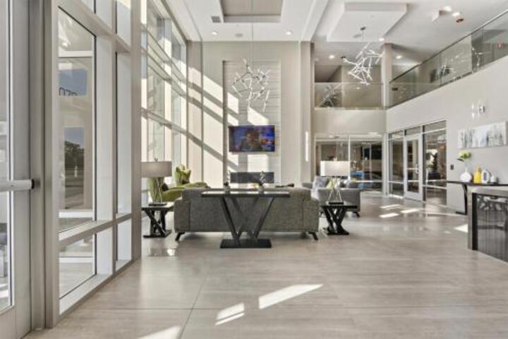 Thanksgiving Savings! Modern Condo At Lakeside! OAK18 - thumb 5