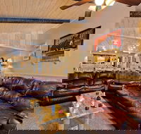 Huckleberry Hollow - Accommodation Los Angeles