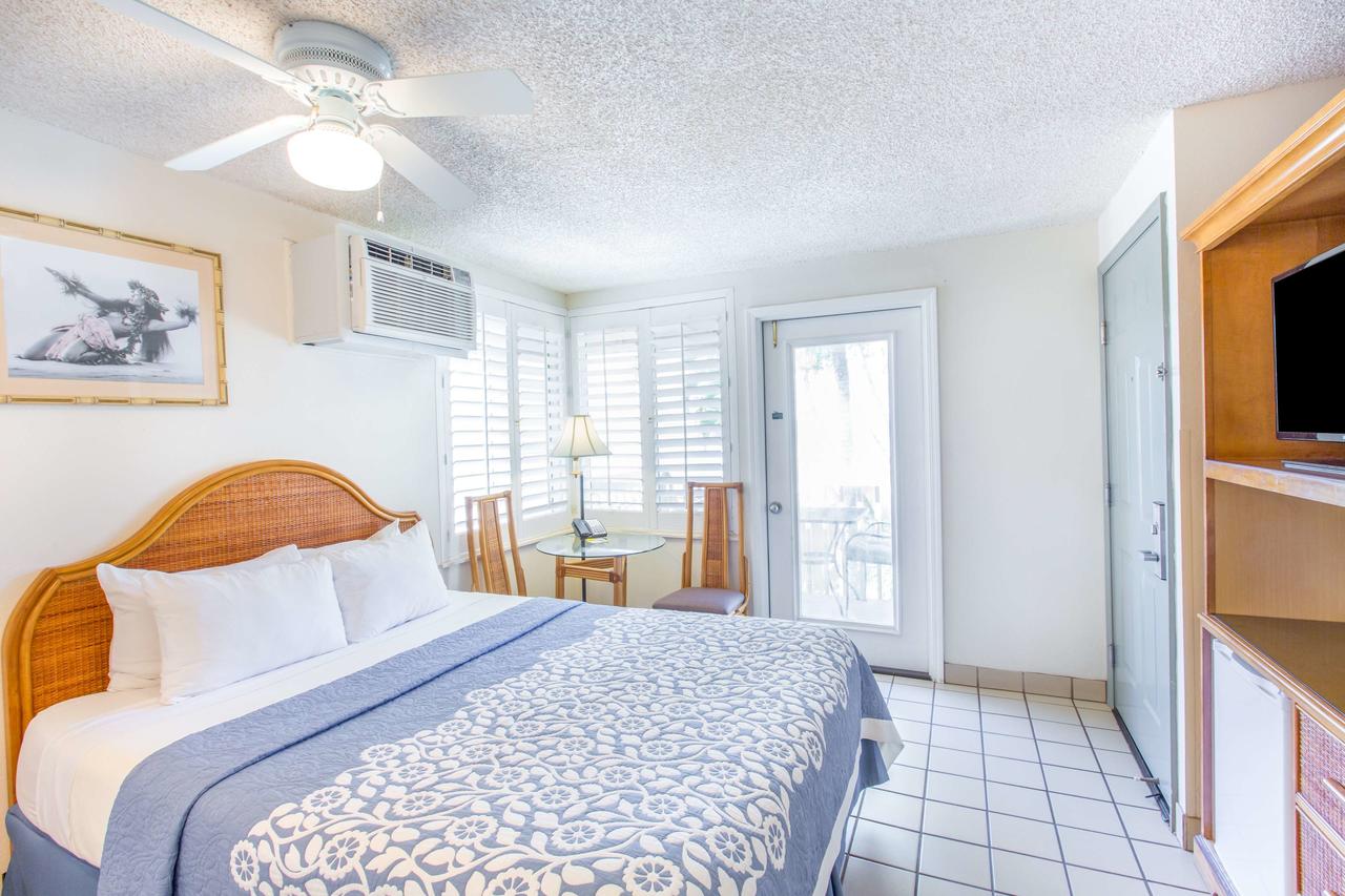 Days Inn By Wyndham Maui Oceanfront - thumb 1