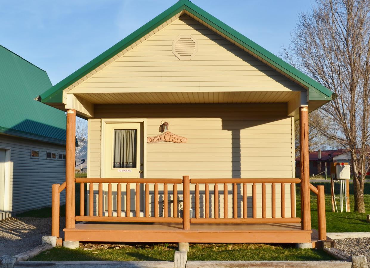 Sleepy J Cabins - thumb 10