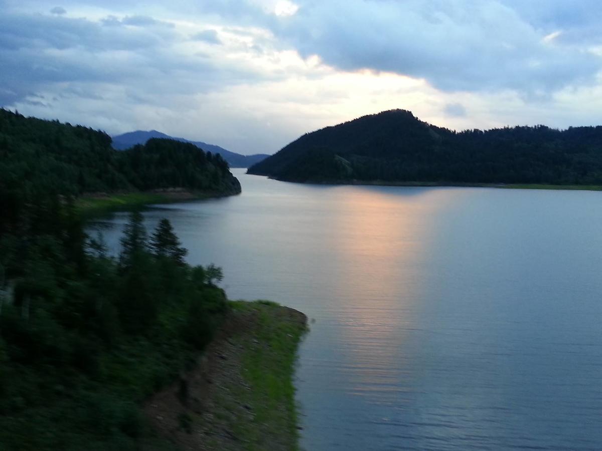 Sleepy J Cabins - thumb 1