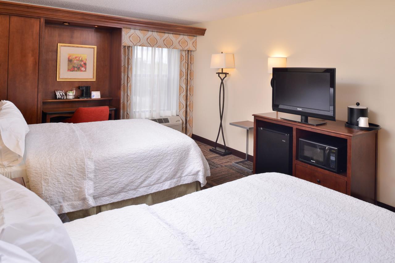 Hampton Inn Elkhart - thumb 21