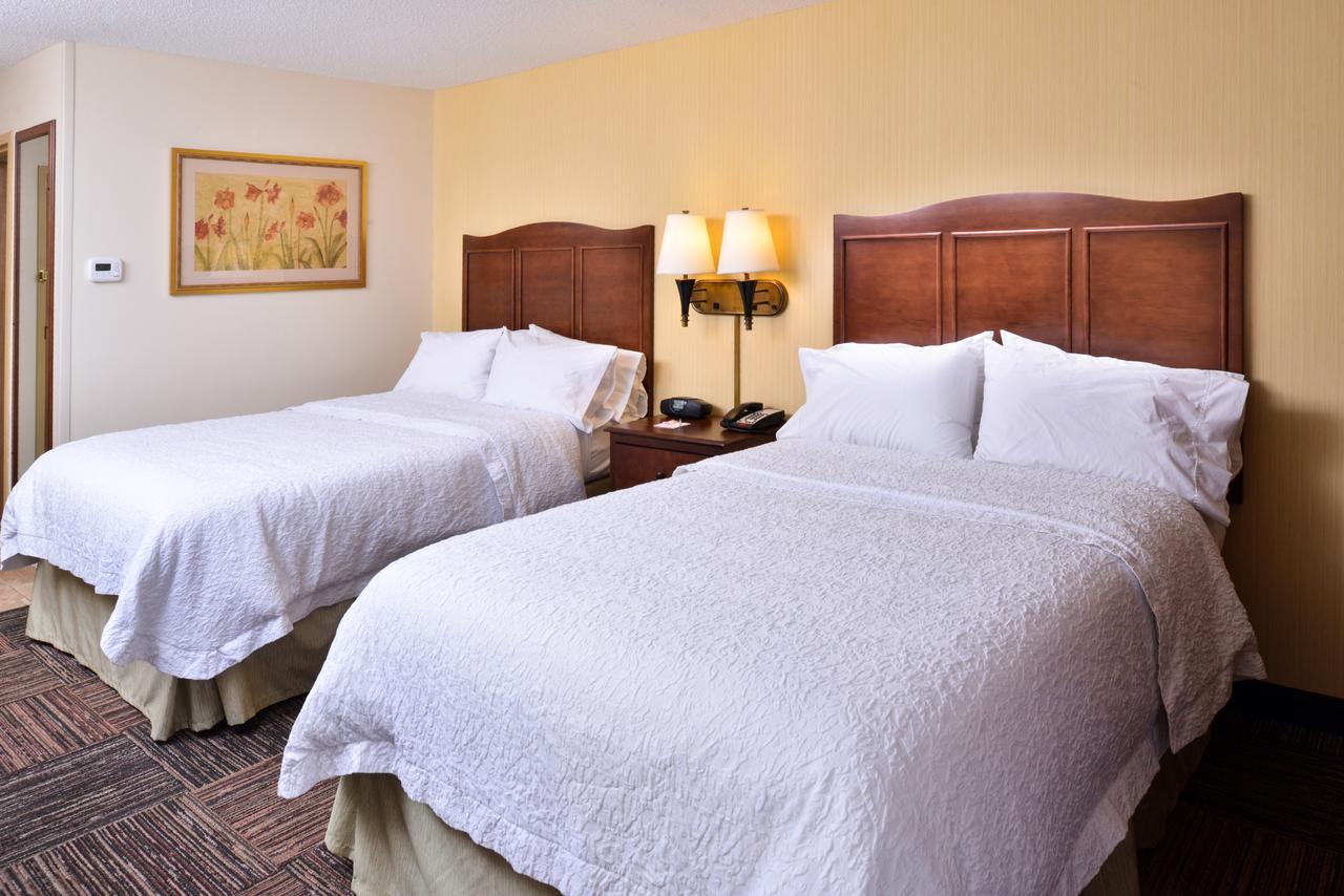 Hampton Inn Elkhart - thumb 20