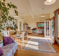 Milagra Guest House - Accommodation Los Angeles