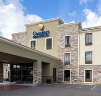 Comfort Inn  Suites Airport - Accommodation Los Angeles