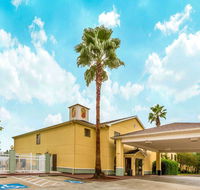 Super 8 by Wyndham Lake Charles/Sulphur - Accommodation Los Angeles