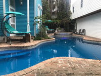 5 BR - Sleeps 8 Steps from Bourbon Street Accommodation Los Angeles