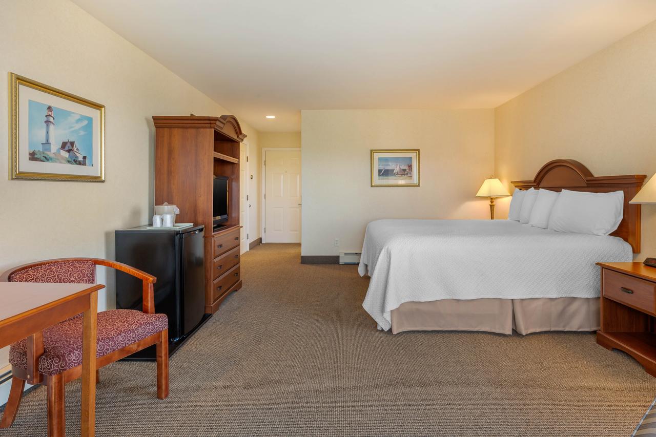 Ogunquit Hotel And Suites - thumb 36