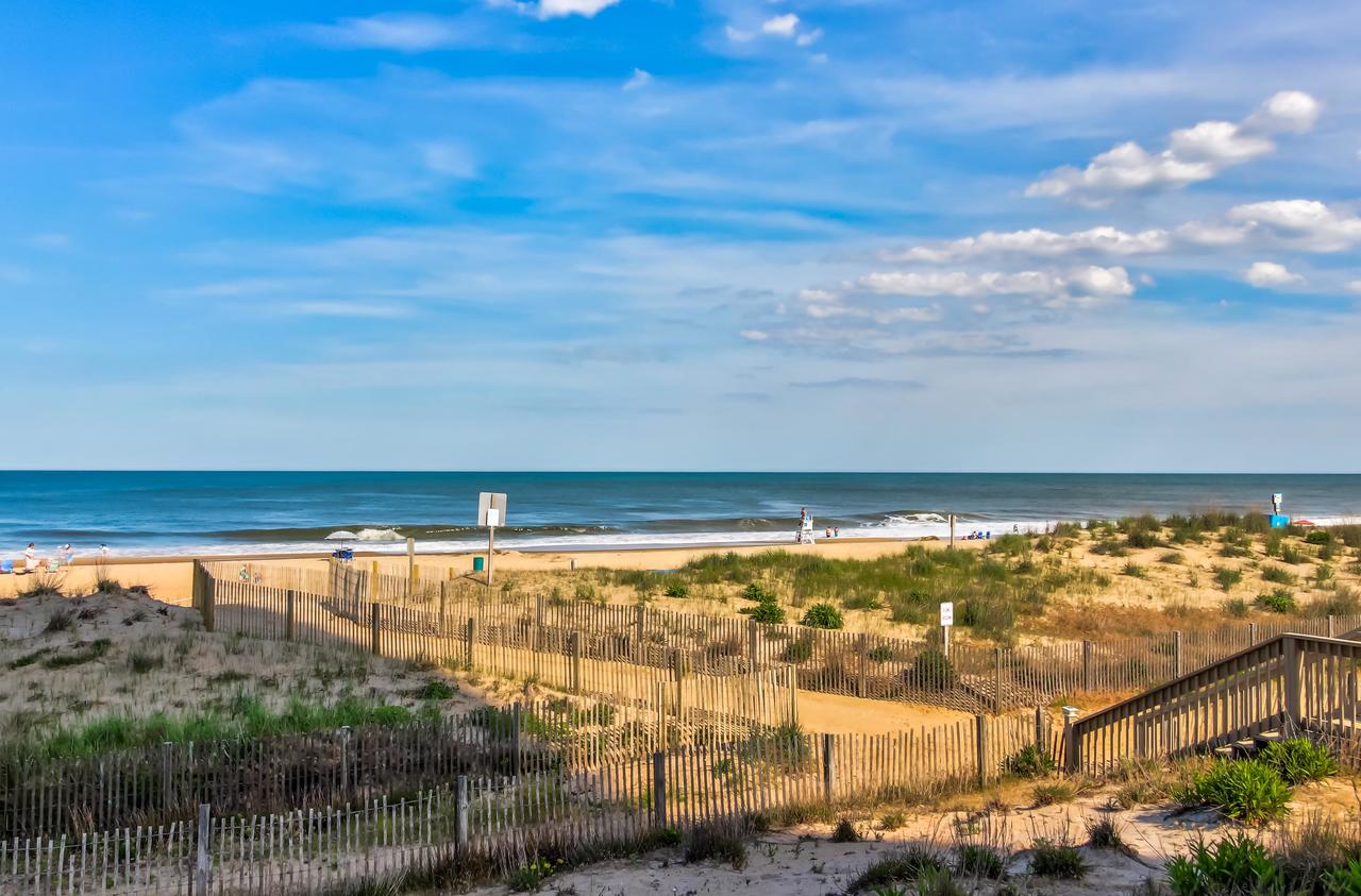 9400 Condos - thumb 8