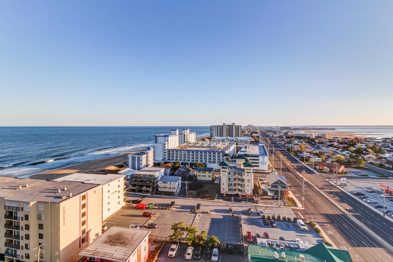 9400 Condos - thumb 7