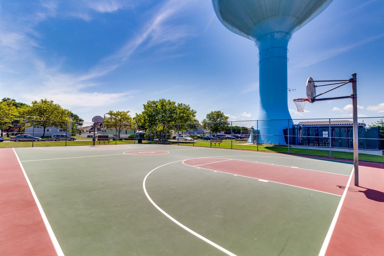 All Decked Out - thumb 21