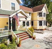 Inn at the Oaks - Accommodation Los Angeles