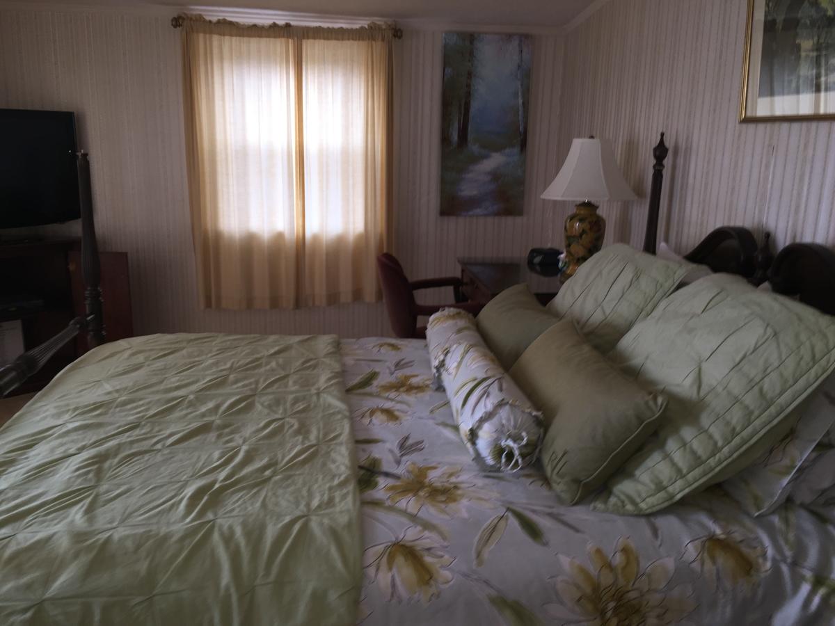 Yankee Clipper Inn - thumb 38