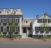 Greydon House - Accommodation Los Angeles