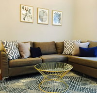 Stayloom's Bright & Beautiful Abode | near Boston - Accommodation Los Angeles