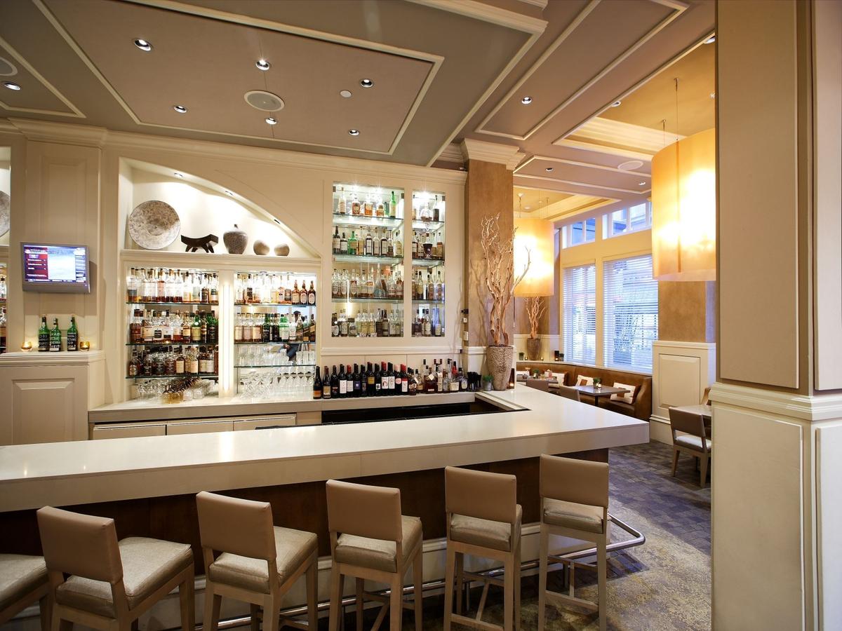 XV Beacon Hotel - thumb 1