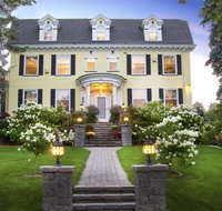 A G Thomson House Duluth Bed and Breakfast - Accommodation Los Angeles