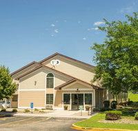 Super 8 by Wyndham Red Wing - Accommodation Los Angeles