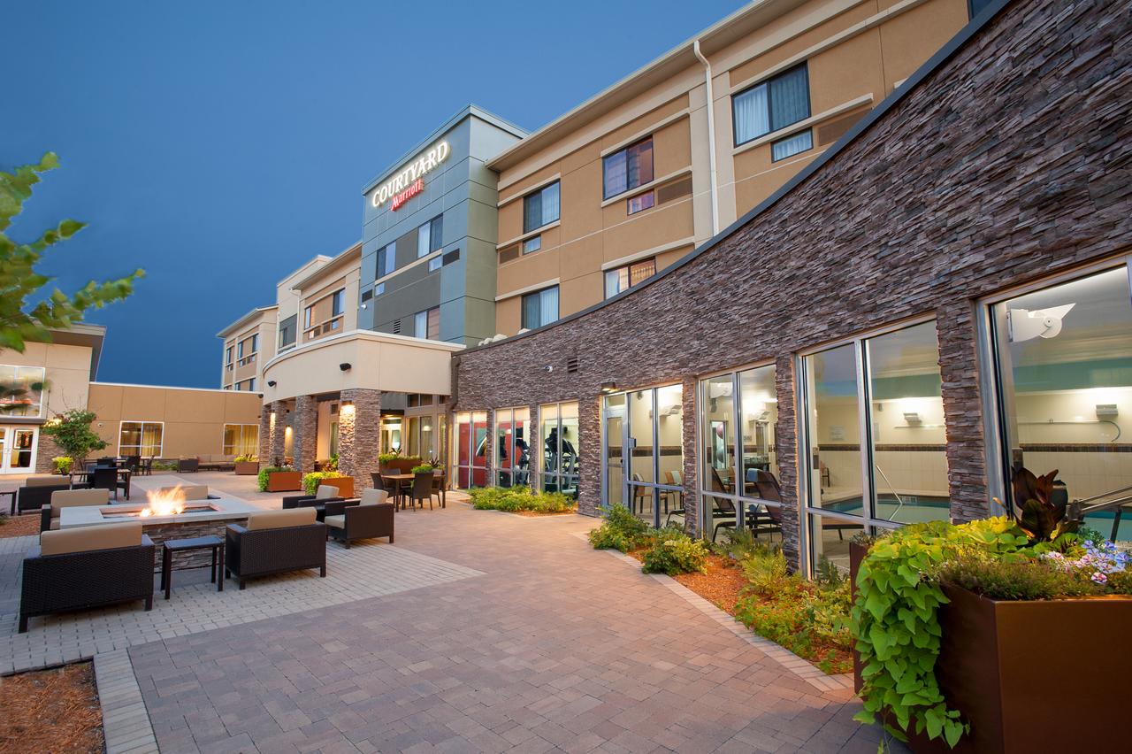 Courtyard Mankato - thumb 2