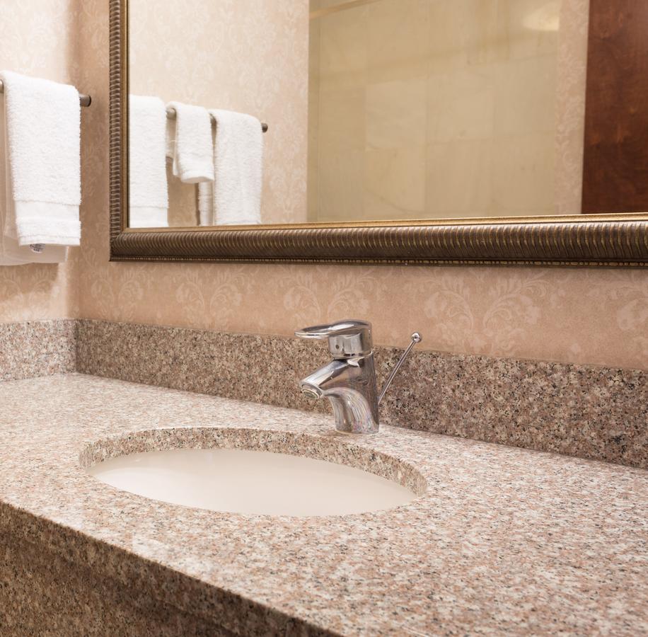 Drury Inn & Suites Sikeston - thumb 13