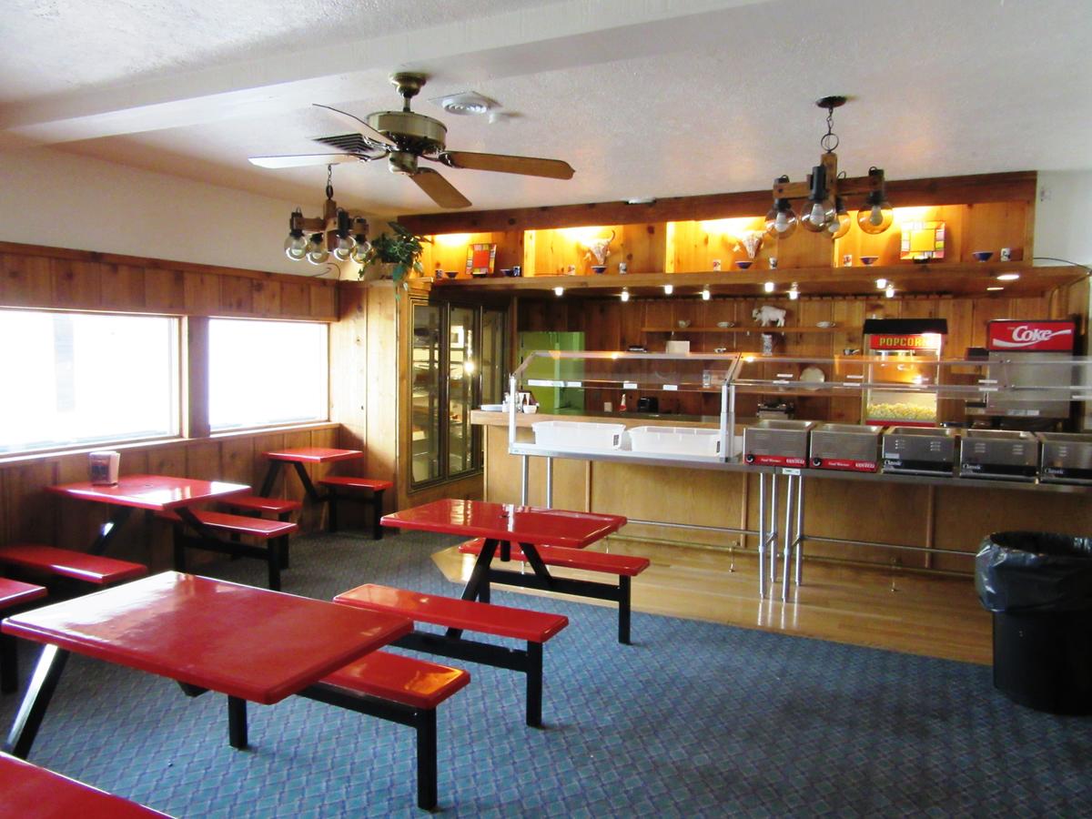 White Buffalo Hotel - thumb 5