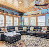 VW67 - Whale of a Time - Accommodation Los Angeles