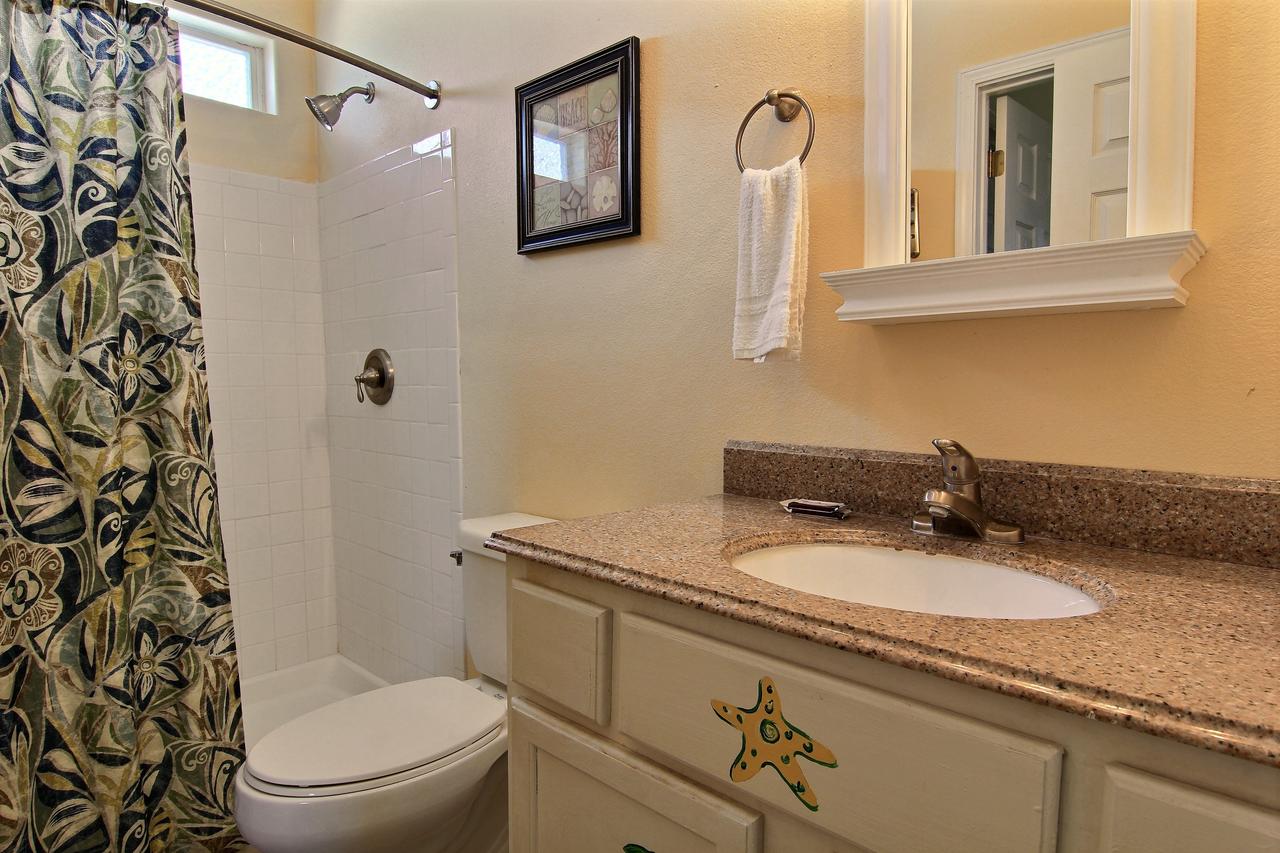 Shark Reef Resort Motel & Cottages - thumb 20