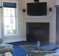 Waterfront Condo On Winnipesaukee with a 30ft dock - Accommodation Los Angeles