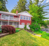 3 Bed 1 Bath Vacation home in Alton - Accommodation Los Angeles