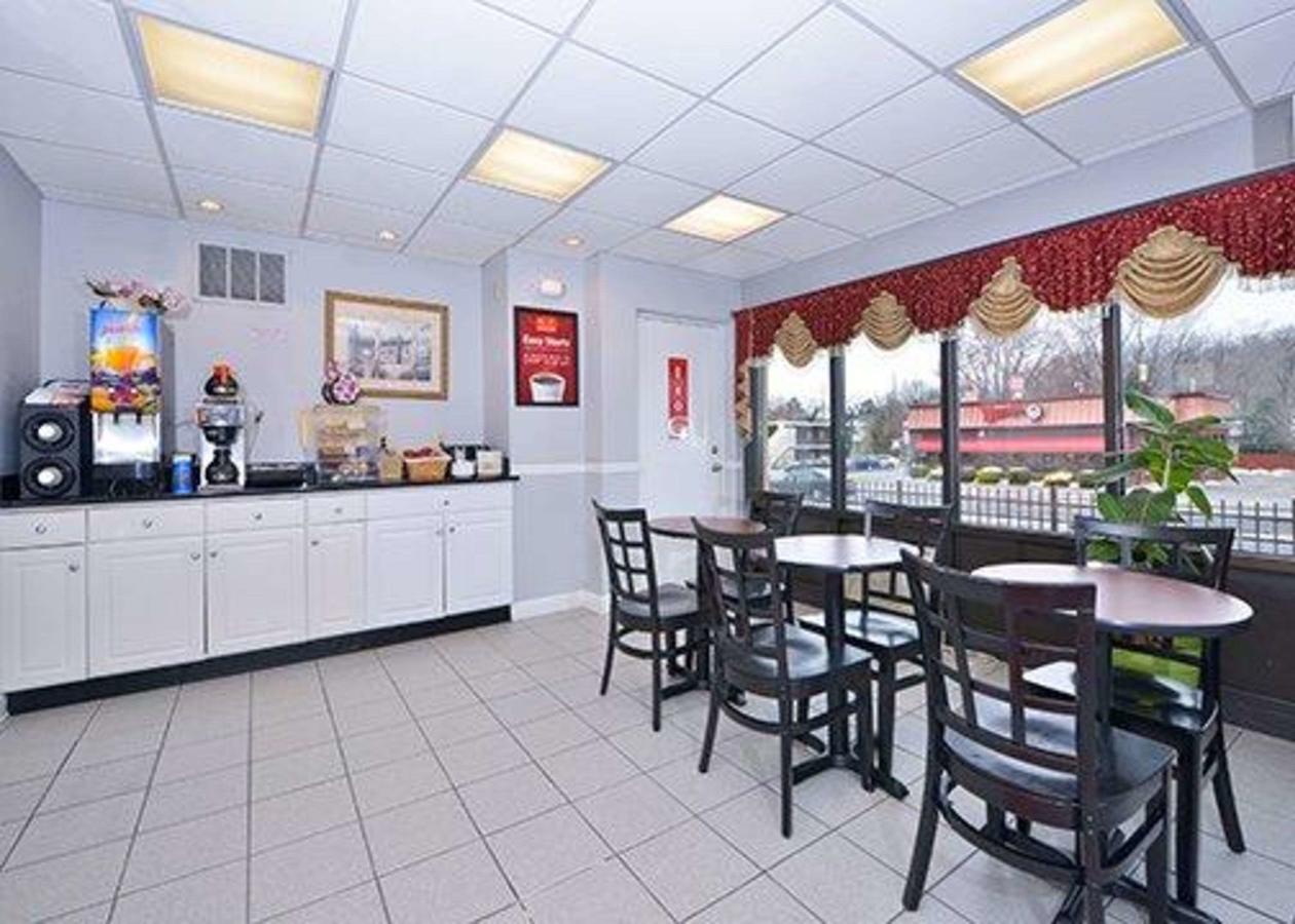 EconoLodge Bellmawr - thumb 2