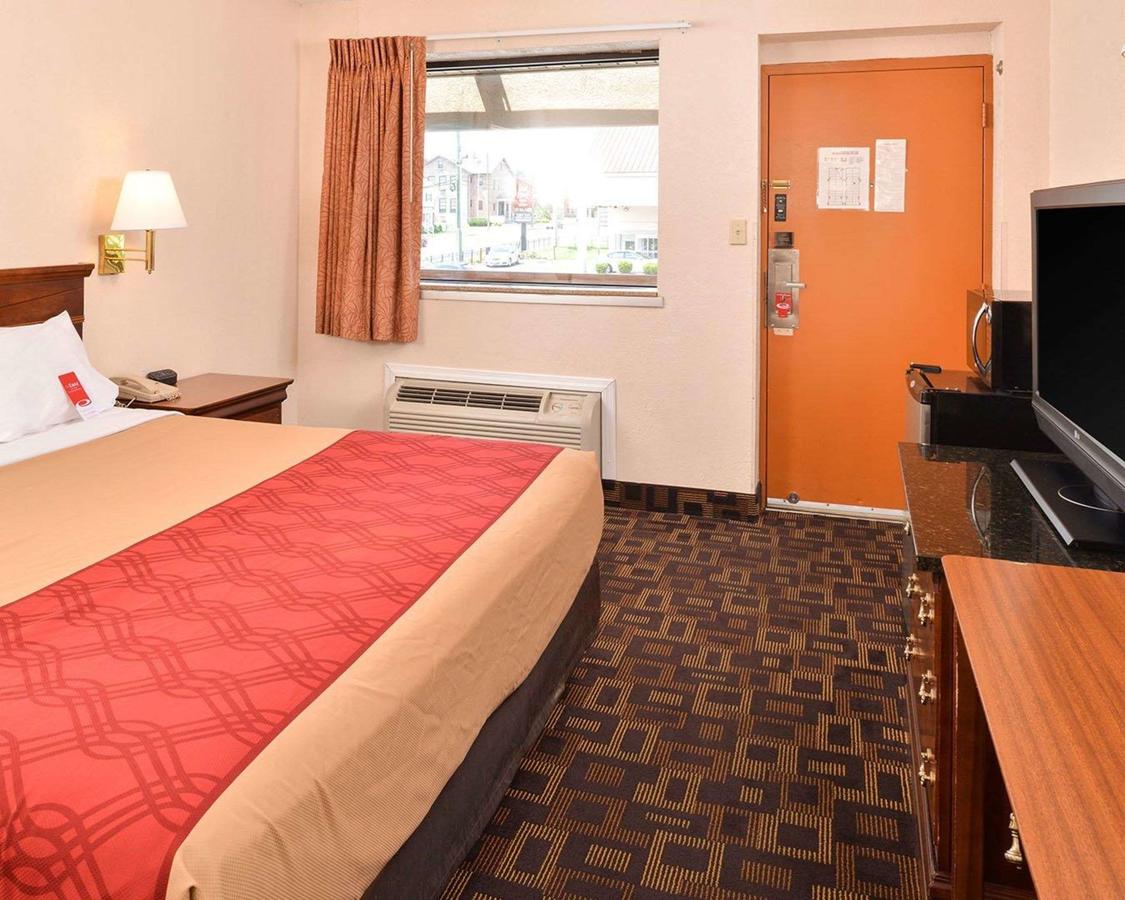EconoLodge Bellmawr - thumb 1