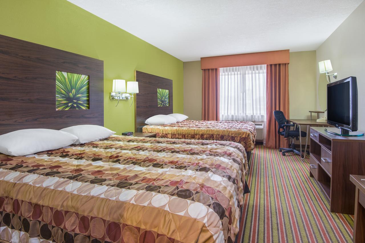 Super 8 By Wyndham Portales - thumb 1